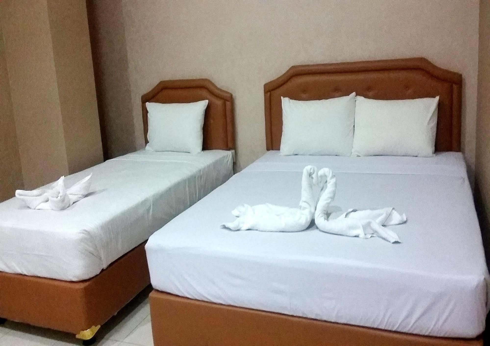 Hotel Dekopen & Convention Malang